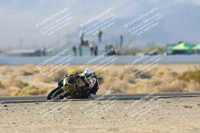 media/Jan-11-2025-CVMA (Sat) [[ddeb3f563a]]/Race 10-Amateur Supersport Middleweight/